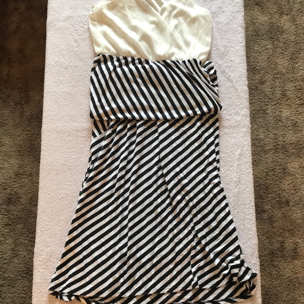 Black and white maxi dress